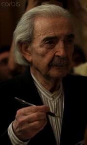 Juan Gelman receives Fine Arts Medal