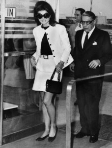 Jackie Onassis and Aristotle Onassis at Airport