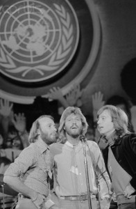 Bee Gees Singing at UN Concert