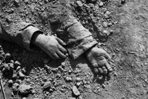 Town of Faw. The corpsed of a soldier in an Iraqi territory under Iranian control.