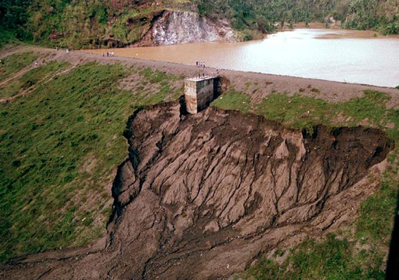 A aerial view of Nabua dam at the foothills of Mount Iriga in the central Philippines December 12, which is in danger of falling apart after two typhoons struck the area within a span of five days, killing almost 300 people