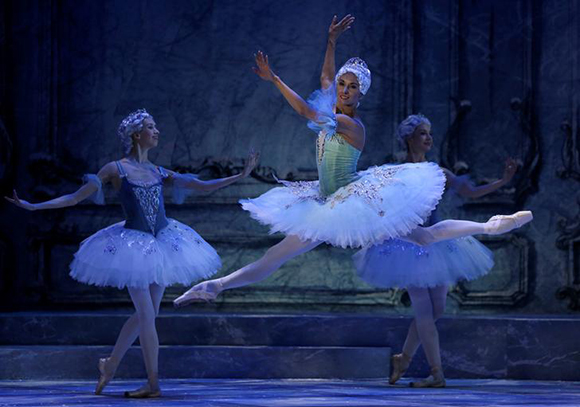  Russian Bolshoi Theatre ballet soloist Maria Allash performs during the premiere of "Crystal Palace" by Russian contemporary composer Alexey Shor, as part of the celebrations commemorating the 50th anniversary of diplomatic relations between Malta and Russia, in Valletta, Malta, July 21, 2017. Picture taken July 21, 2017. Photo by Darrin Zammit Lupi