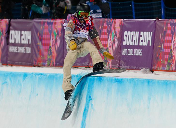 Shaun White of the U.S. crashes during the men's snowboard halfpipe final event at the 2014 Sochi Winter Olympic Games, in Rosa Khutor February Photo by Lucas Jackson 