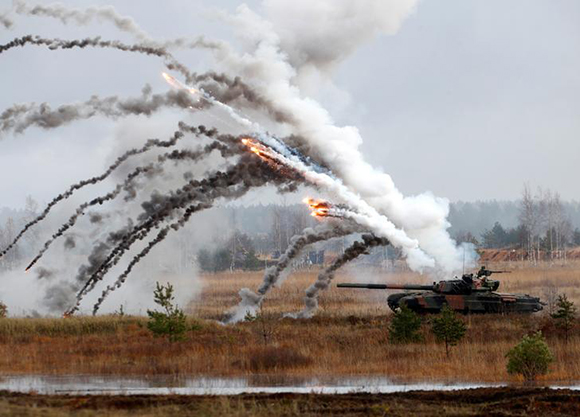  Polish Army PT-91 tank is seen during Silver Arrow 2017, the multinational military drills involving eleven NATO member countries in Adazi, Latvia October 29, 2017. Photo by Ints Kalnins 