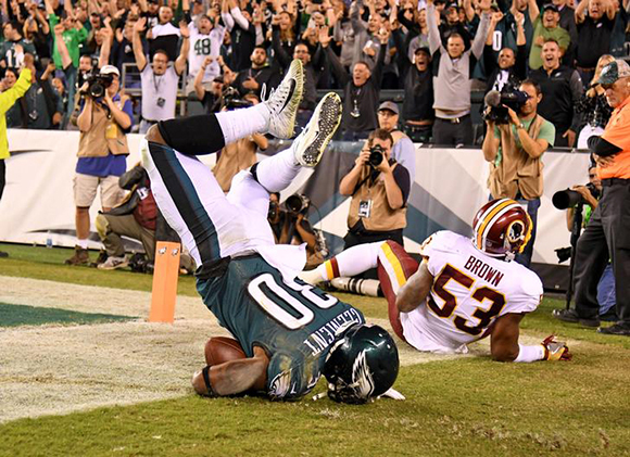  Philadelphia, PA, USA; Philadelphia Eagles running back Corey Clement (30) celebrates his 9-yard touchdown catch during the third quarter against the Washington Redskins inside linebacker Zach Brown (53) at Lincoln Financial Field. Photo by Eric Hartline 