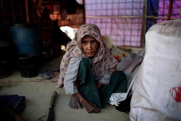  Rohingya refugee Suruj Job, whose family says she is 105 years old, is seen inside a temporary shelter at the Balukhali refugee camp near Cox's Bazar, Bangladesh December 14, 2017. Photo by Tony Gentile 