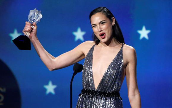  23rd Critics’ Choice Awards – Show – Santa Monica, California, U.S., 11/01/2018 – Actress Gal Gadot receives the 2018 #See Her award for her performance in "Wonder Woman." Photo by Mario Anzuoni 
